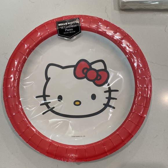 Hello Kitty Party Plates & Napkin Set | Red Birthday - Picture 2 of 4